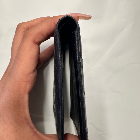 Authentic Chanel Quilted Lambskin CC Logo Wallet - Picture 5 of 15